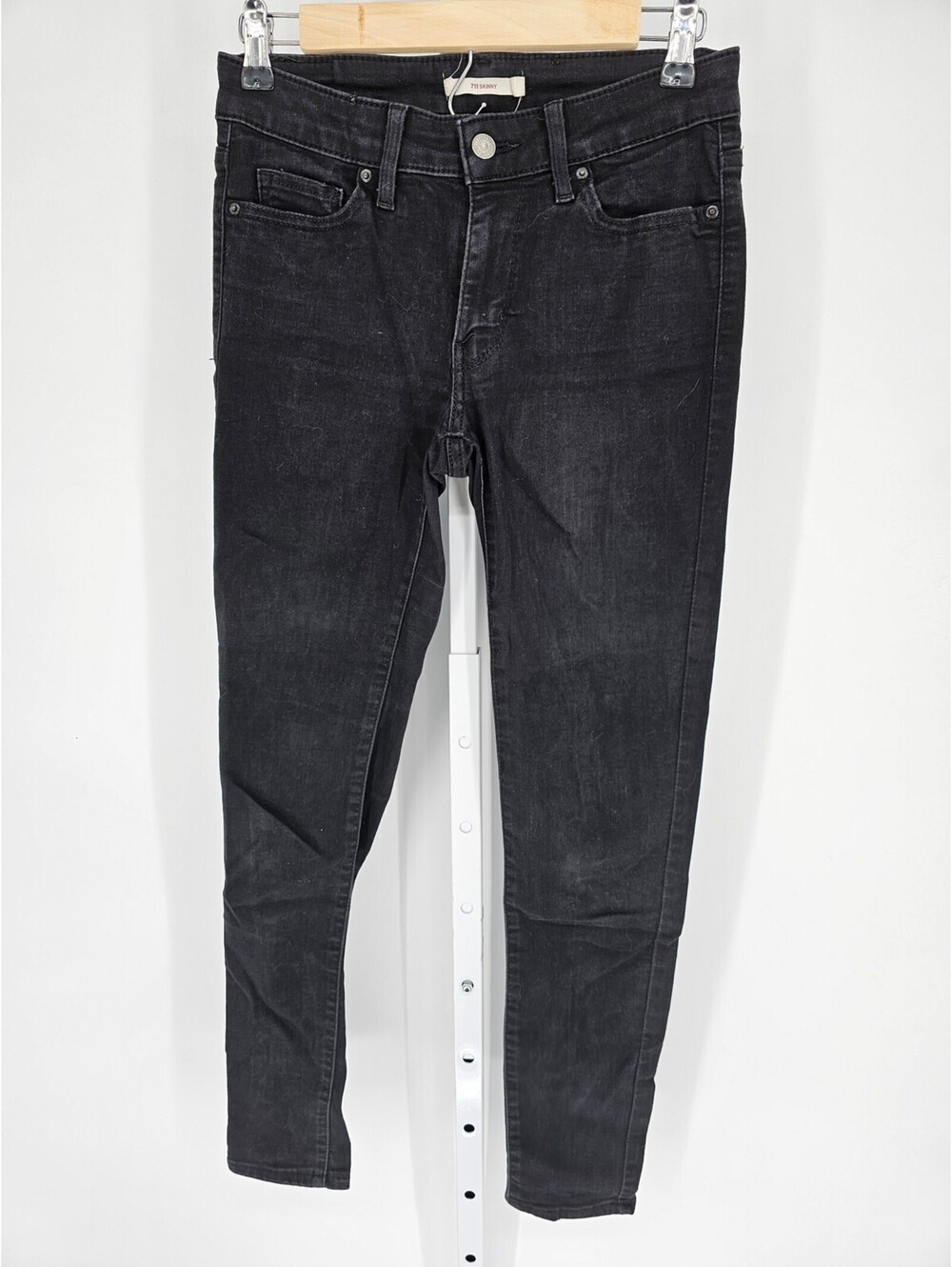 Levi Strauss & Co. Women's Mid Rise Black Button Closer Skinny Jeans Size 28